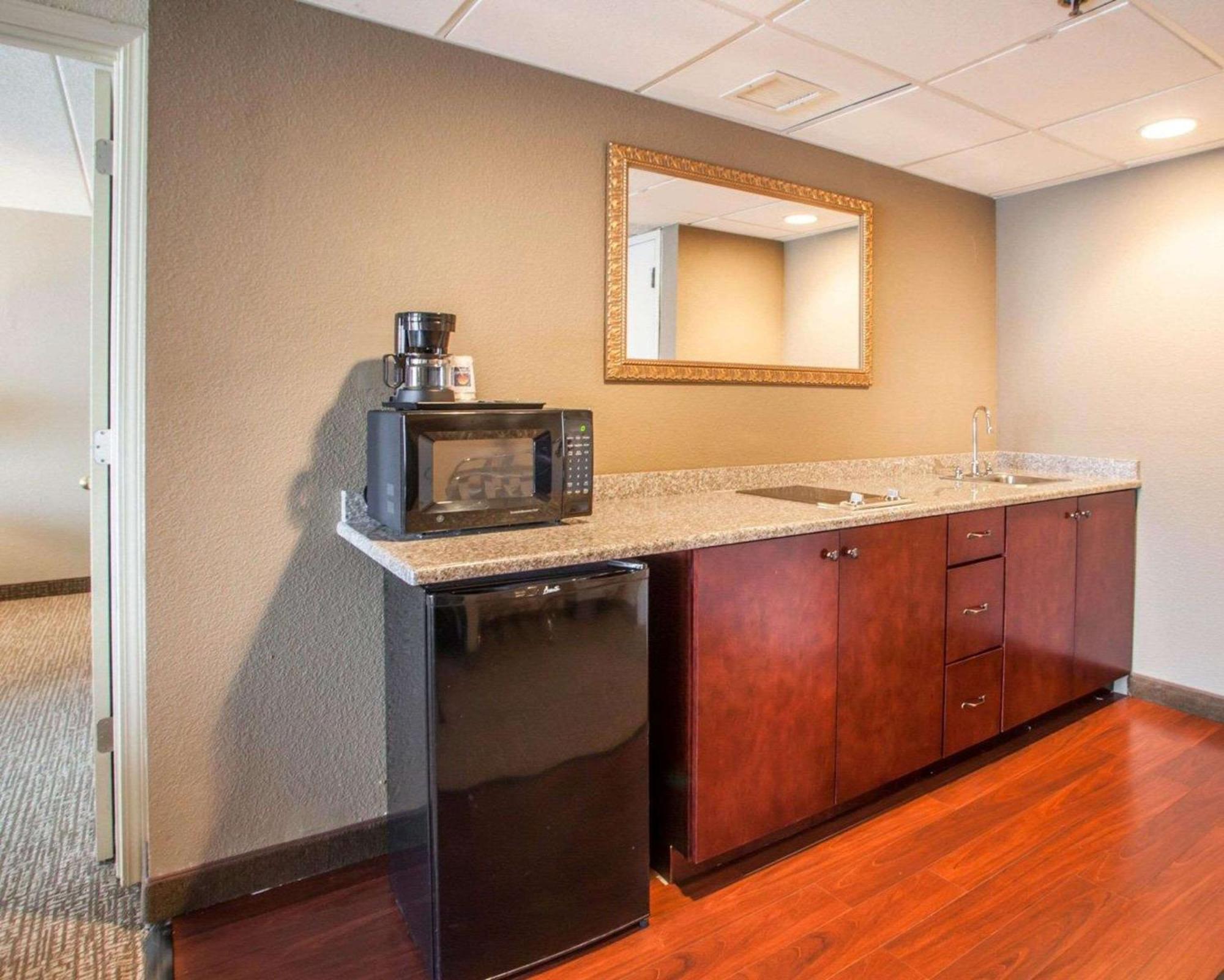 Quality Inn & Suites Orland Park - Chicago Esterno foto