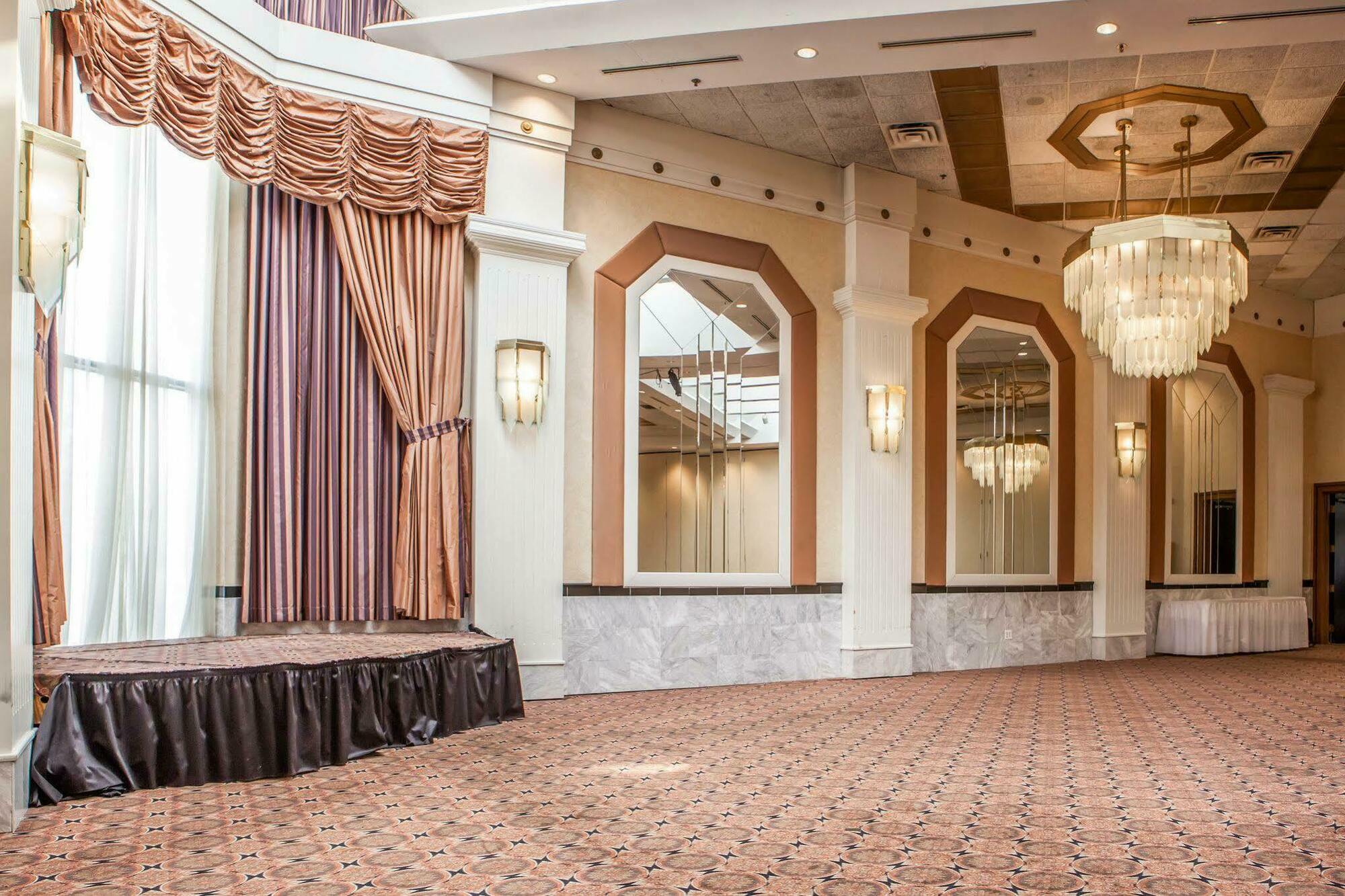Quality Inn & Suites Orland Park - Chicago Esterno foto