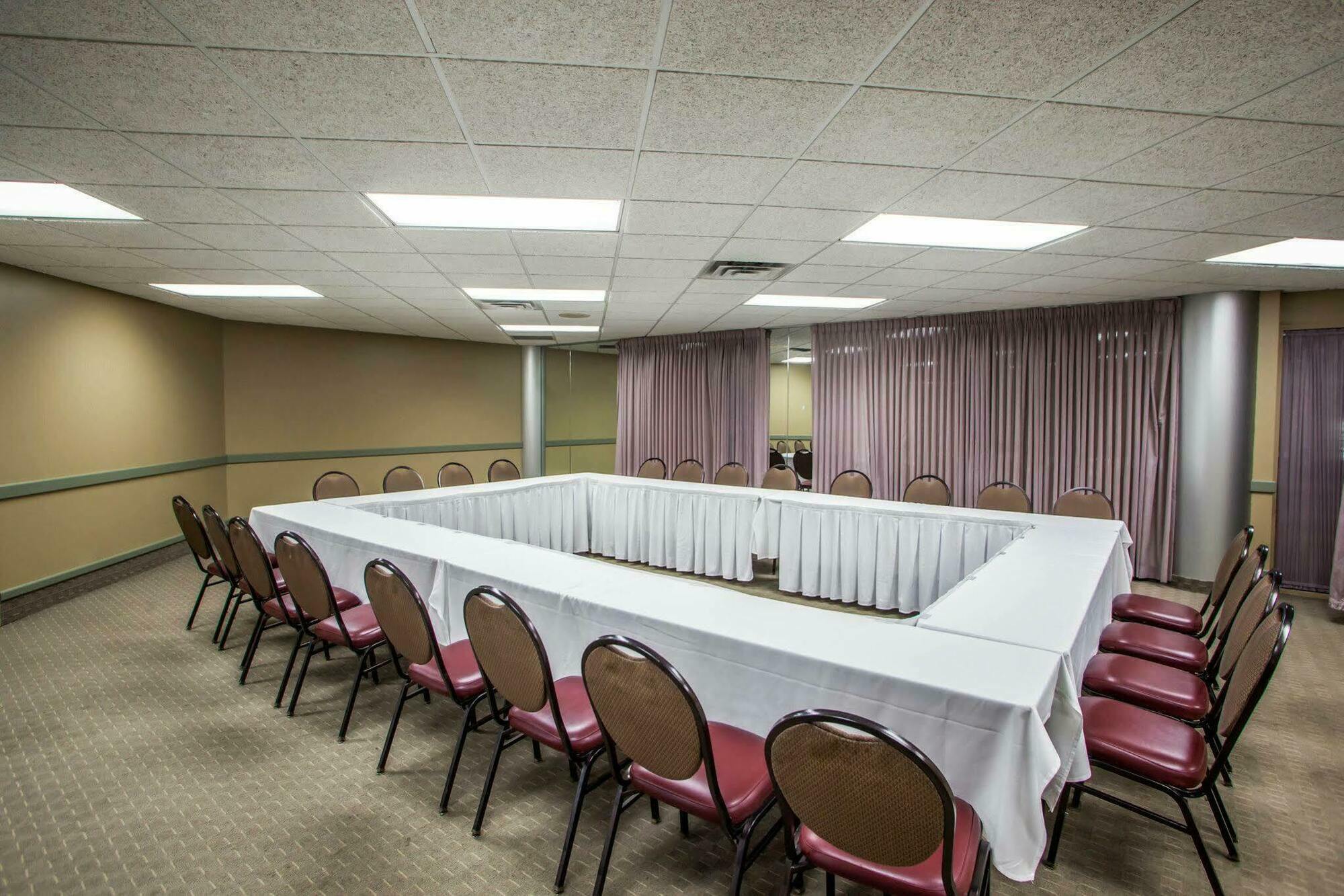 Quality Inn & Suites Orland Park - Chicago Esterno foto